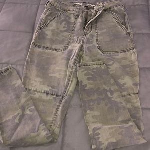 camo jeggings